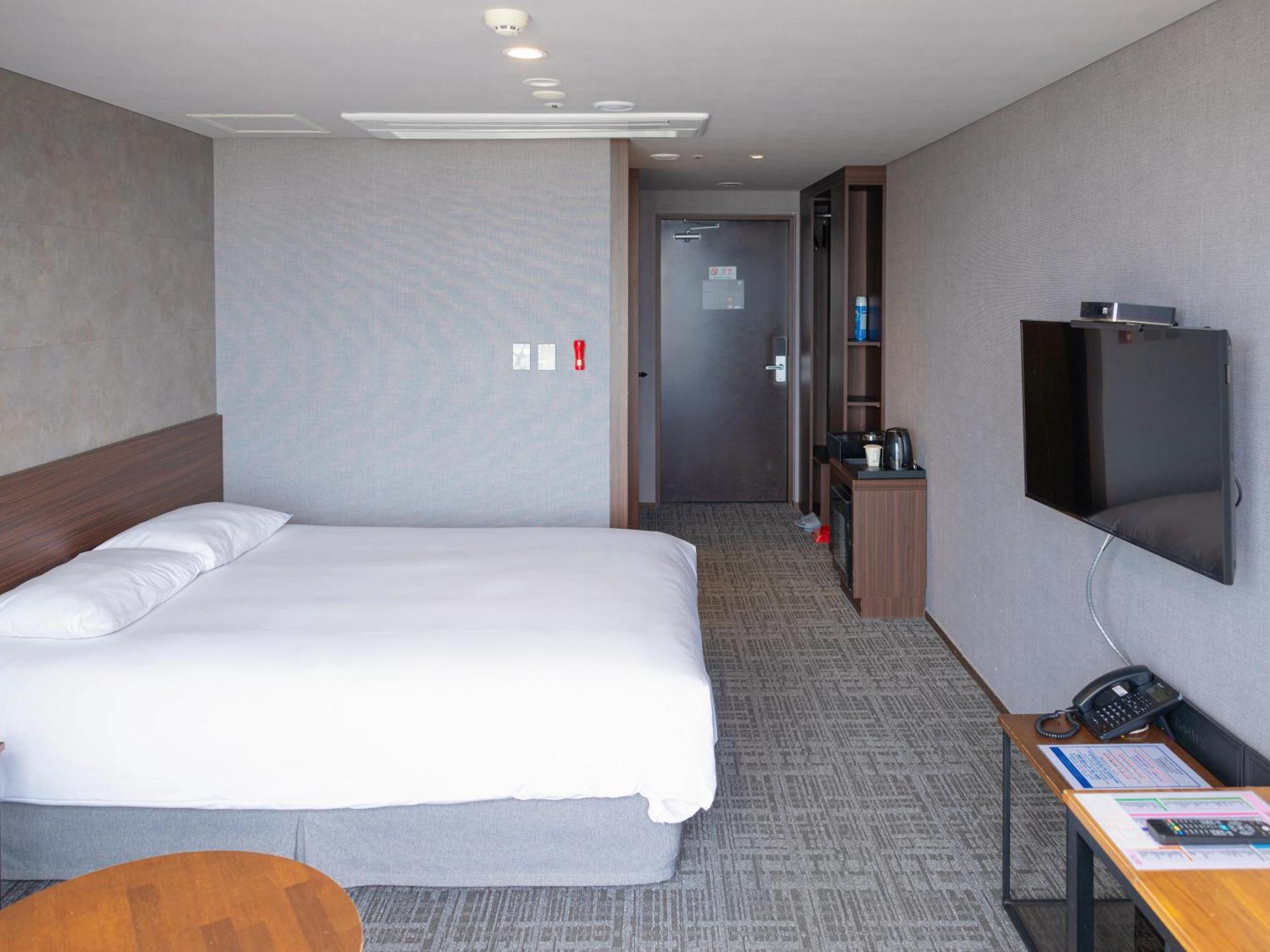 Hotel With City Jeju Eksteriør billede